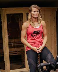 Dafne schippers is a dutch track and field athlete. Pin On Sport