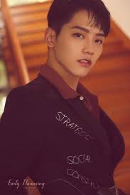 산꼭대기- HOTSHOT YOONSAN