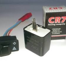 Sempatkan membaca deskripsi :perlengkapan yang disiapkan :1. Paket Tombol Saklar Sen Hazard Plus Flasher Cr7 Honda Matic Shopee Indonesia