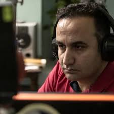 تندیس بهترین فیلم جشنواره "سماع" سوئد به فیلم "آخرین تولد" به کارگردانی  نوید محمودی رسید . پانزدهمین دوره این جشنواره نوزدهم و بیستم اکتبر در  استکهلم برگزار شد. #پخش_بین_المللی_فیلم #مینروافیلم #مینروا_را_دنبال_کنید  #نوید_محمودی #