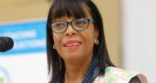 Sabrina Patten épouse Vishal Varaden