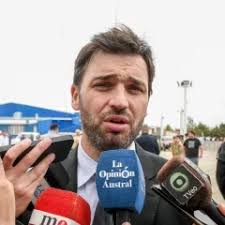 Claudio Vidal y su gabinete fueron bendecidos por pastores y el obispo  auxiliar: crearán la Secretaría de Cultos