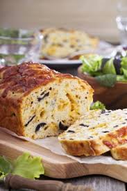 Diaporama 20 Plats Pas Chers Et Super Faciles Cake Olive Cheddar Recette Recette Facile Pas Cher Repas Pas Cher