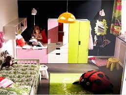 Trasformiamoci in hacker di ikea per realizzare una cameretta da. Camerette Ikea Per Bambini 2013 Cameretta Ikea Rosa E Gialla Camerette Cameretta Ikea Camere Da Bambino