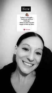 Iris Liddell's Instagram, Twitter & Facebook