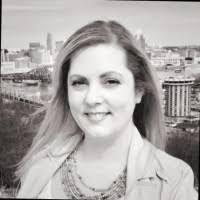 Cindy Canter's Instagram, Twitter & Facebook