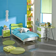 La chambre enfant mixte pour fille et garçon est une ruche d'activité et de désirs. Chambre Complete Pour Fille Ou Garcon Aux Couleurs Acidules Lit Chevet Bureau Et Rangement Un Max D Idees