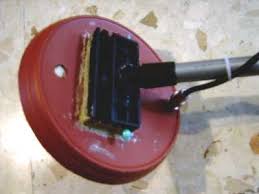Hasta este momento no nos hemos atrevido a contradecir al enjambre de diseñadores de estos. El Electron Es Divertido Como Construir Un Detector De Metales Cazatesoros Blog Naturaleza Educativa