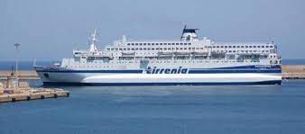 La tratta dei traghetti napoli cagliari è coperta dalla compagnia marittima tirrenia. Traghetti Arbatax 2021 Rotte Tariffe Orari Ed Offerte Sardinias
