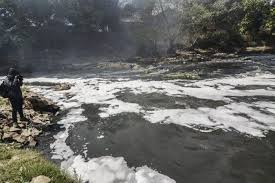Selain itu, semua jenis produk limbah industri beracun dibuang ke sungai setiap hari dan sampah rumah tangga. Sungai Di Batas Indonesia Malaysia Diduga Tercemar Sungai Indonesia Malaysia