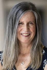 Elisabeth Orr's Instagram, Twitter & Facebook