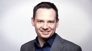 Global Constitutionalism and the Internet