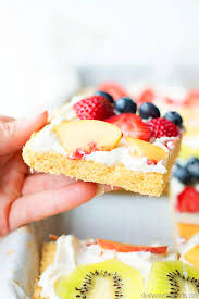 Healthy Fruit Pizza Don T Waste The Crumbs