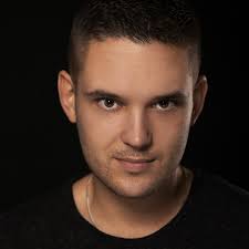 Stream Tuxedo (aka Fluente) music