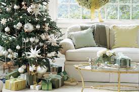Overall a successful holiday decorating event. 12 Holiday Decoration Themes For Your Home Better Homes And Gardens Real Estate Life