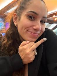 Ahh! Candy Lover modela en la pasarela de Glaudi en LA Fashion Week 😱  Nerviosa pero pienso que hice bien 🥹🙏🏼❤️ Candy Lover