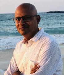 Brave & selfless': Man wades through freezing waters to rescue drowning dog 