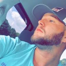 chance jones على X: "In the words of Riley green it ain't black and white  round here were just all red, white, and blue!!!!! That's my Dixie!!!!!"