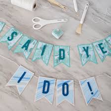 Click here for the other days! Learn How Easy It Is To Make Custom Banners With Cricut