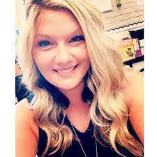 Rebecca Stultz's Instagram, Twitter & Facebook