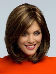 укороченным затылком градуированный боб каре с пышным затылком и удлинением к лицу Bob Kare Stupenchatoe Kare Kare Bob Samaya Populyarnaya Strizhka Na Korotkie Volosy 2019 2020 Goda Krasivye Pricheski