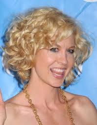 Either side parted or centered is cute. Short Hairstyles For Curly Hair Short Curly Hairstyles For Women Curly Hair Styles Medium Curly Hair Styles