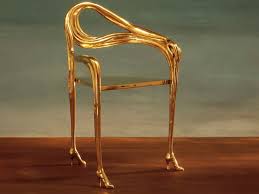 Dive into modern art by the pool: Iconic Art Furniture Pieces For Modern Interior Design