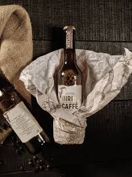Creative Agency 45gradi Creative Director Marina Cattaneo Senior Designer Valentina Ferioli Emilio Lenzi Pro Beer Packaging Bottle Design Wine Packaging