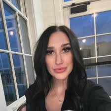 I saw a post where you can get a lip flip in Mineral Wells. Does anyone  know where the clinic is? Thanks!