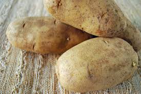 Yukon gold nutrition facts and nutritional information. 5 Types Of Potatoes That Are Good For You Cooking Tips