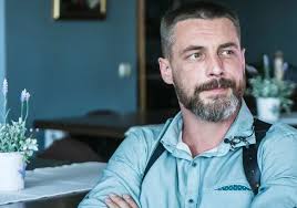 Антон батырев и его бывшая жена евгения лоза. Anton Batyrev Biografiya Lichnaya Zhizn Zhena Deti Roli V Kino Foto