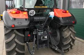 These dealers are committed to continuous improvement in the areas of brand reputation, business operations performance and customer satisfaction at the highest level. Neuwertiger Vorfuhrschlepper Kubota M 4063 Fur 34 900 Euro Agrarheute Com