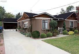 Each color offers a stunning look that will make your home look its best. Diy Earthtone Stucco Bungalow Mochi Home Mochi Home