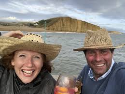 Yannick de coster is an actor, known for de ridder (2013), не стреляйте (2018) and alleen eline (2017). Linde Merckpoel Over Haar Relatiebreuk Met Gilles De Coster Het Nieuwsblad Mobile