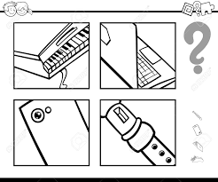 La primera página del pdf provisto contiene un ejemplo del juego. Ilustracion De Dibujos Animados Blanco Y Negro Del Juego Educativo De Adivinar Objetos Para Ninos Pagina Para Colorear Ilustraciones Vectoriales Clip Art Vectorizado Libre De Derechos Image 83392124