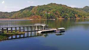 Jaraknya dari pusat kota sekitar 40 km. Waduk Sermo Foto Lokasi Rute Harga Tiket Fasilitas