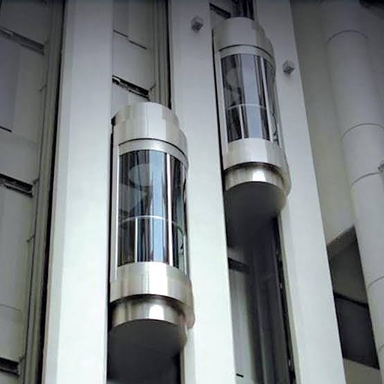 Capsule Elevator