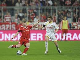 Er galt bei vielen als marionette, als sportdirektor von bayern münchen ohne mitspracherecht. Rummenigge Kroos Kommt Zuruck Bundesliga Kicker