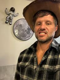 It sucks when you think someone is dope and they turn out to be baking  soda.