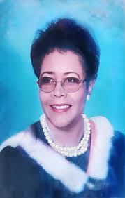 Cordelia Simmons's Instagram, Twitter & Facebook