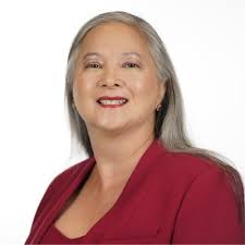 Today the 1st Medical Brigade bid farewell to COL Tracy Ostrom, the 528th  Hospital Center Commander, and welcomed COL Eric Danko to the organization  in a change of command ceremony at Fort