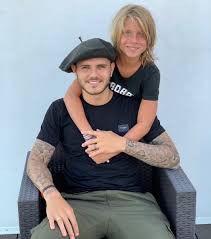 58, born 23 august 1962. Pachu Pena Hijos Que Dira Vicuna Roberto Garcia Moritan Llevo A Los Hijos De Pampita Y El Actor A La Cancha Gran Hermano Argentina Famosos Contestants Saktiasimbolon
