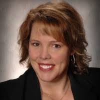 Kari Townsend's Instagram, Twitter & Facebook