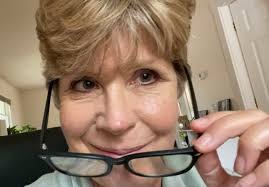 Anne Tibbetts's Instagram, Twitter & Facebook