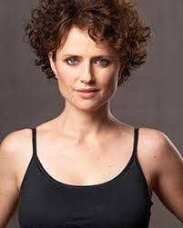 Louisa Kelly's Instagram, Twitter & Facebook