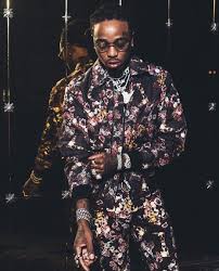1 3 M I G O S Quavo Stunts Wearing Cartier 53 Glasses Dior Spring Summer 2017 Jacket Dior Spring Su Mens Fashion Trendy Glasses Mens Glasses