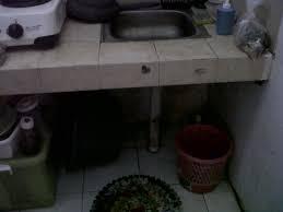 Menata kontrakan 3 petak bisa diakali agar rumah terlihat lebih lega dan nyaman ditinggali. Menata Dapur Kecil Housewifegeek