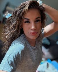 Julianna "The Venezuelan Vixen" Peña