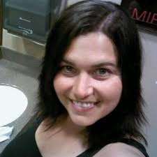 Tina Cardona Barratt (@cardonabarratt)