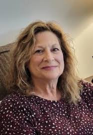 Josie Singleton's Instagram, Twitter & Facebook